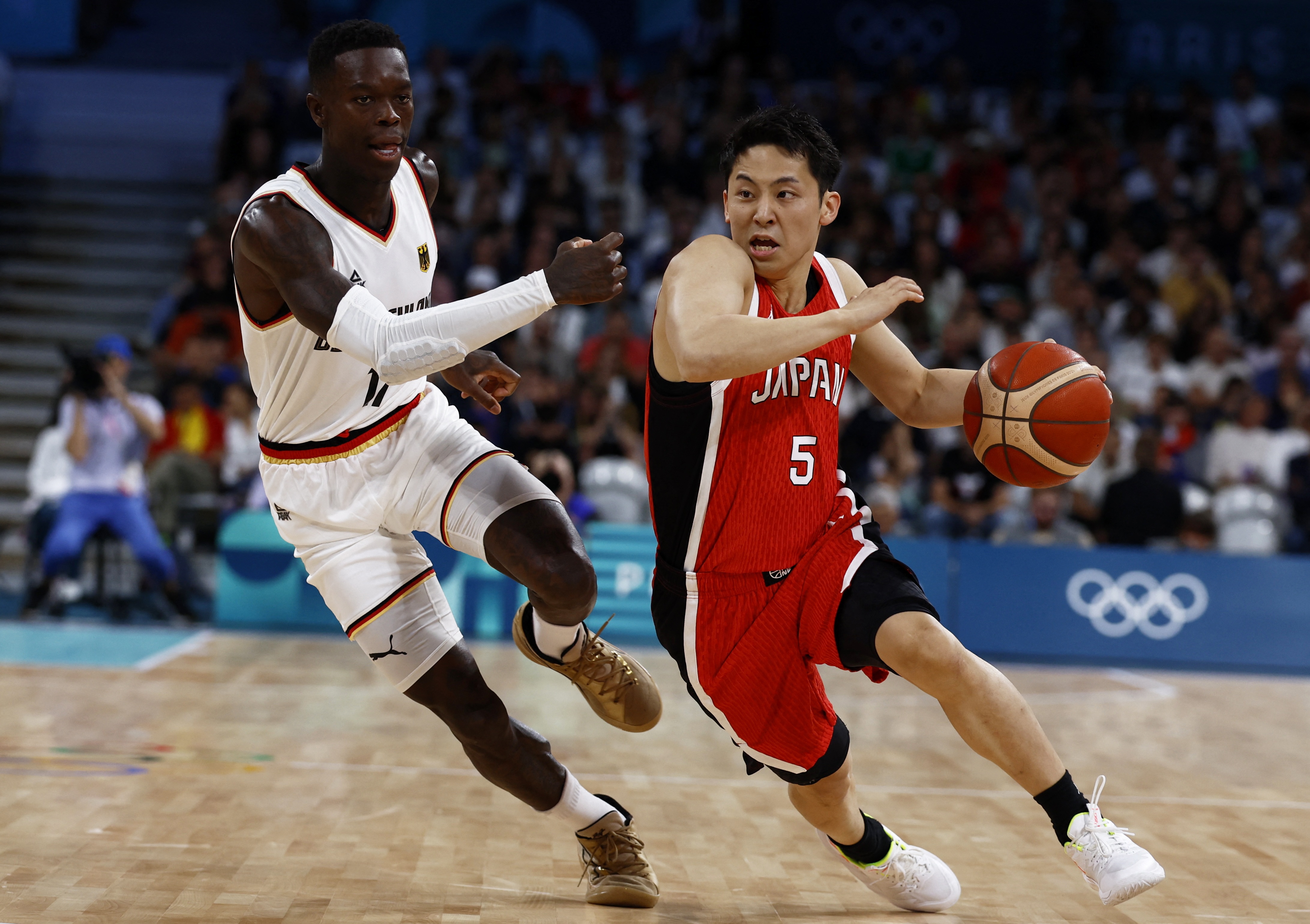 包含球员水平持续提升，篮球世界杯竞争激烈的词条